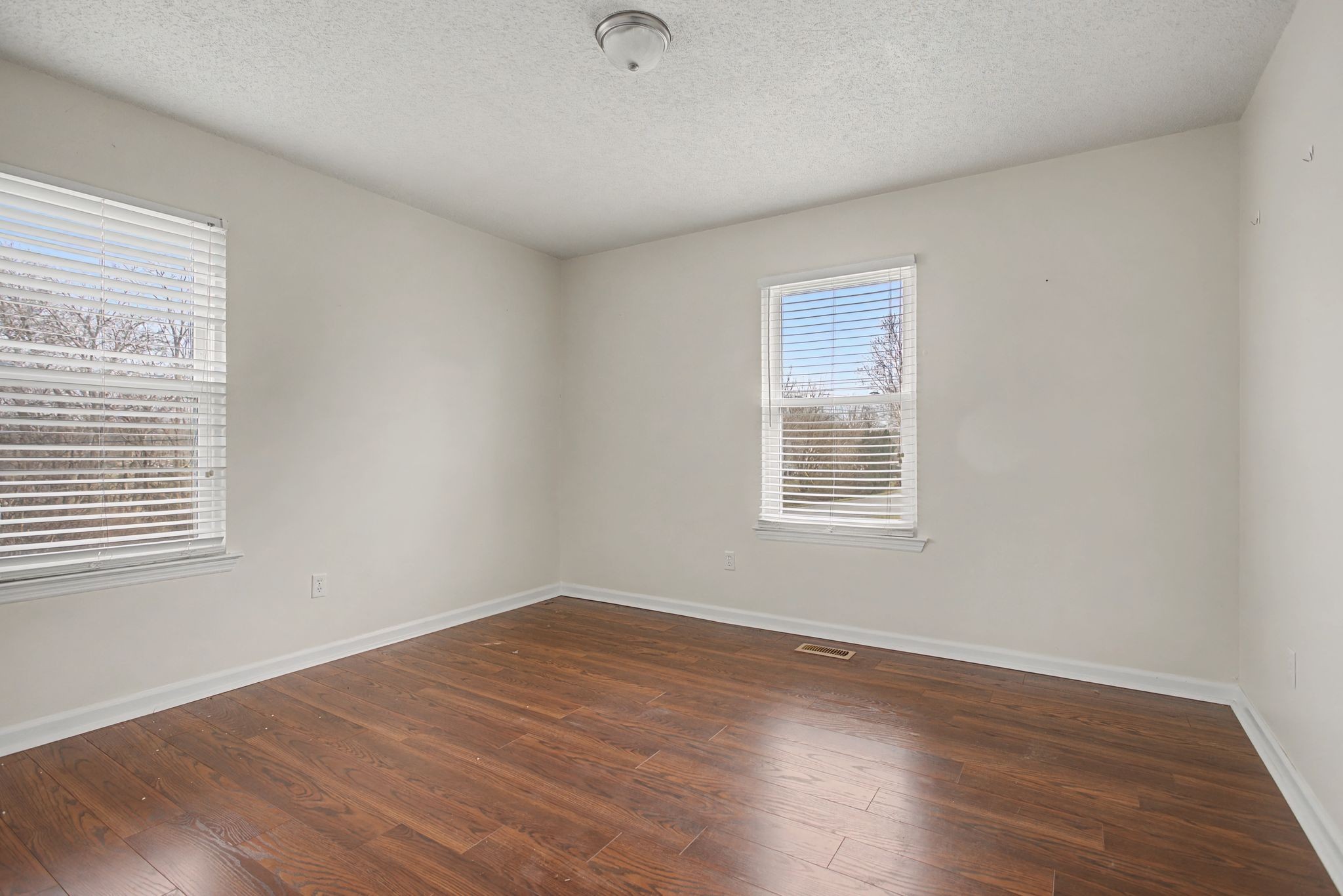 1409 Tower Drive Columbia TN 38401