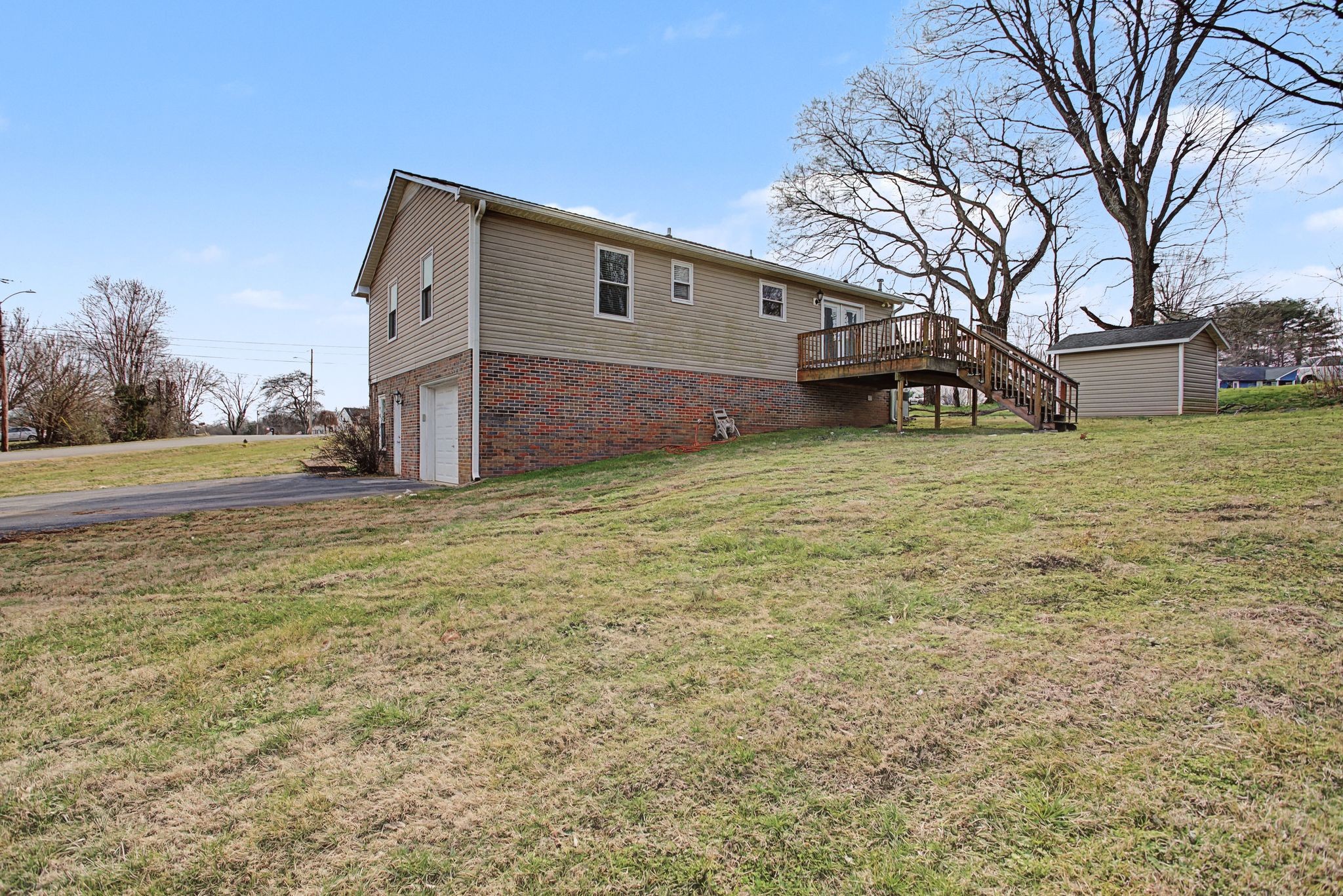 1409 Tower Drive Columbia TN 38401