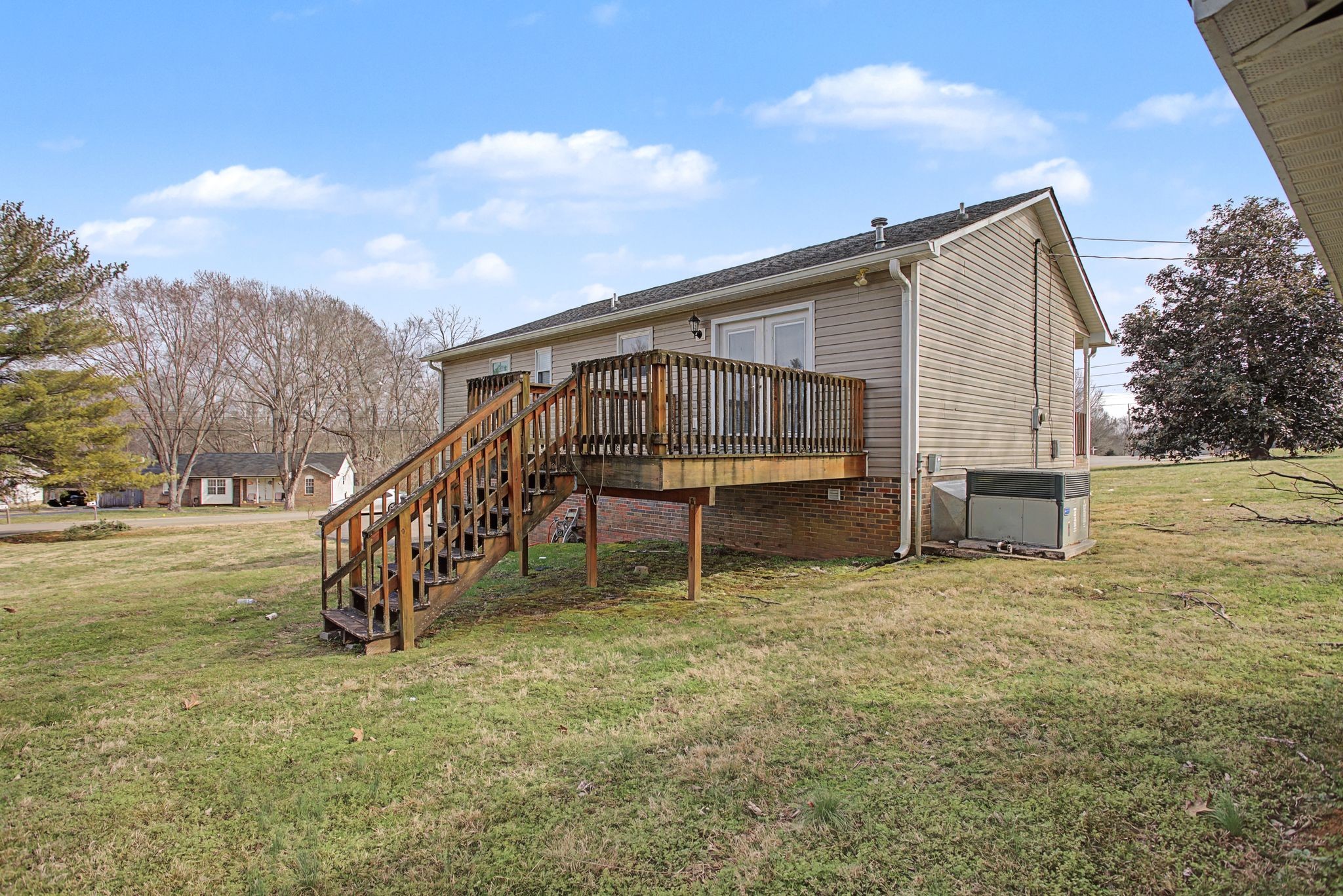 1409 Tower Drive Columbia TN 38401