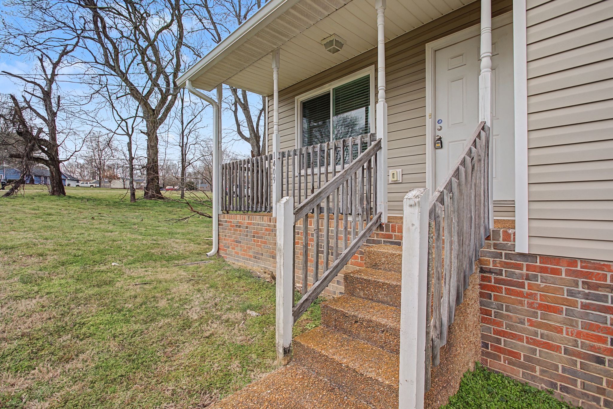 1409 Tower Drive Columbia TN 38401