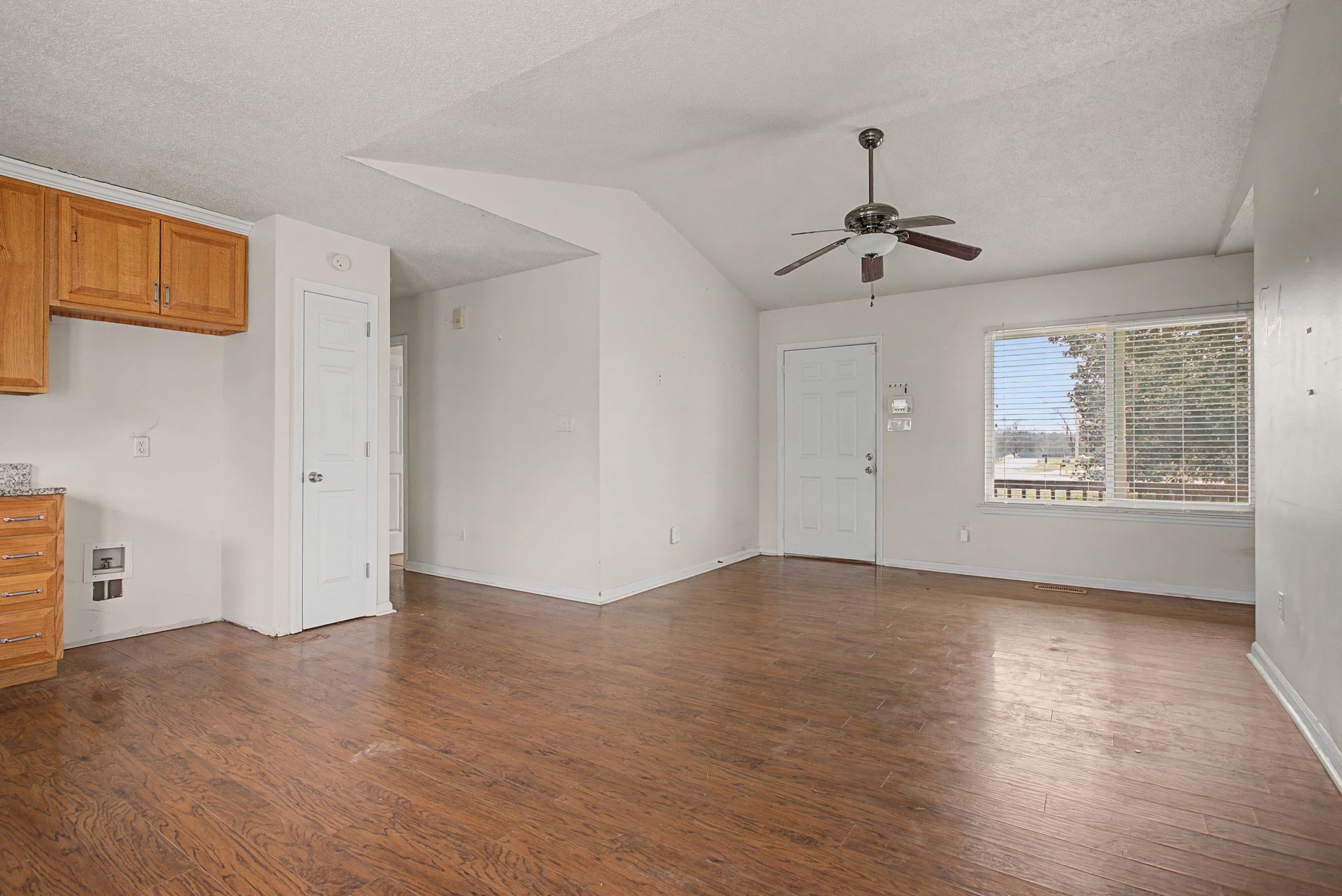 1409 Tower Drive Columbia TN 38401