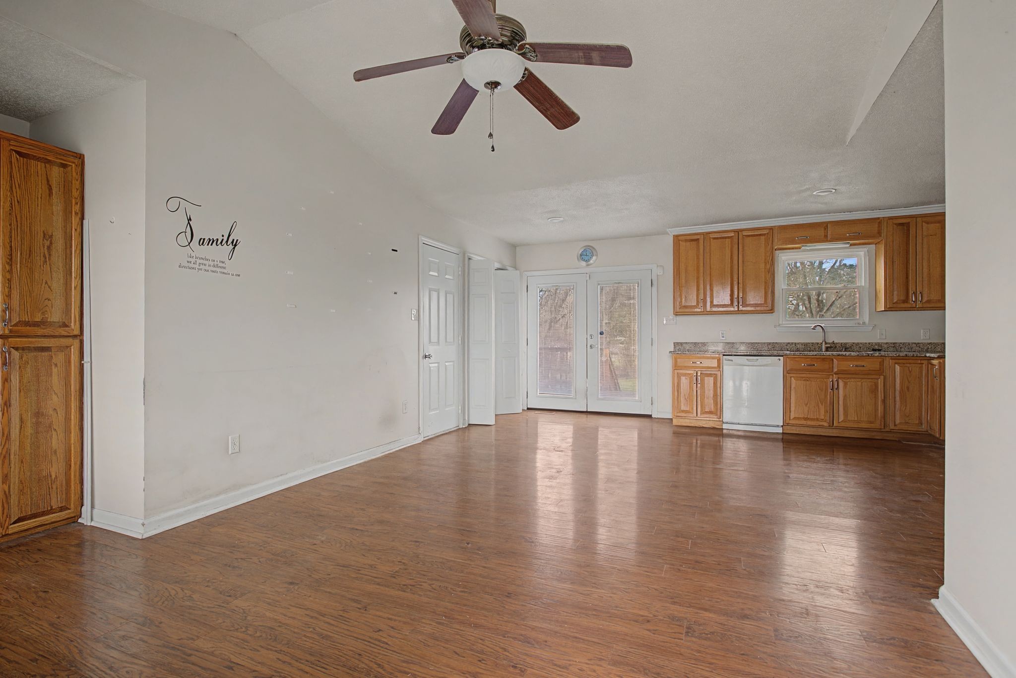1409 Tower Drive Columbia TN 38401