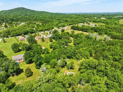 13535 Versailles Road Rockvale TN 37153