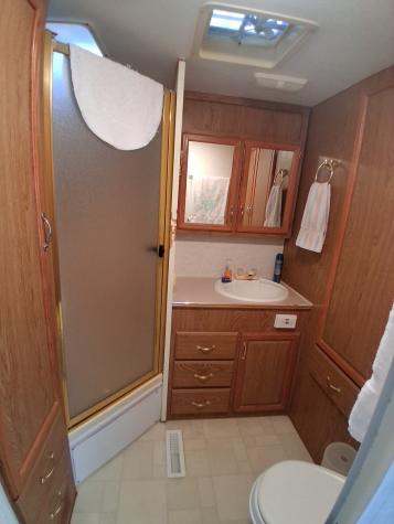 332 Deer Point Road Unionville TN 37180