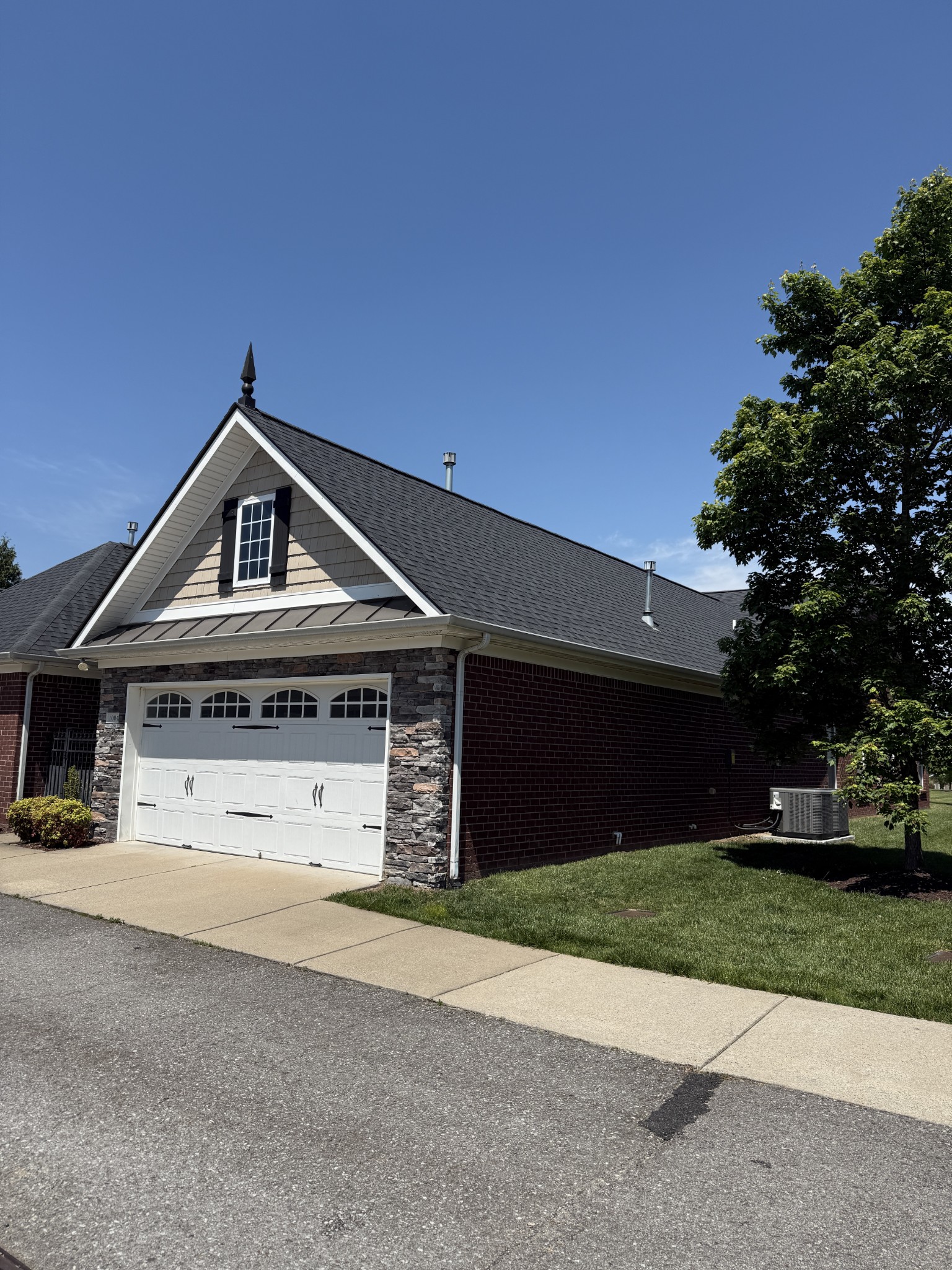 395 Devon Chase Hill Gallatin TN 37066