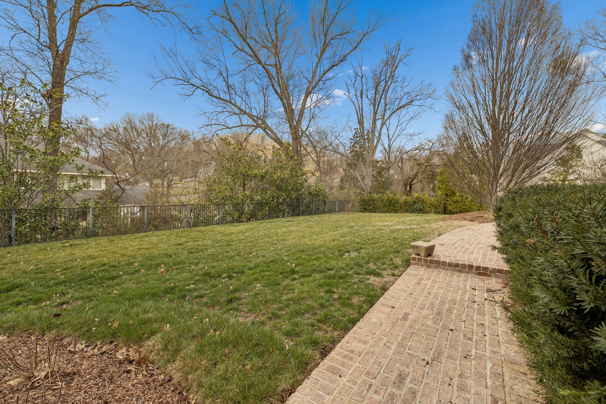 4533 Alcott Drive Nashville TN 37215