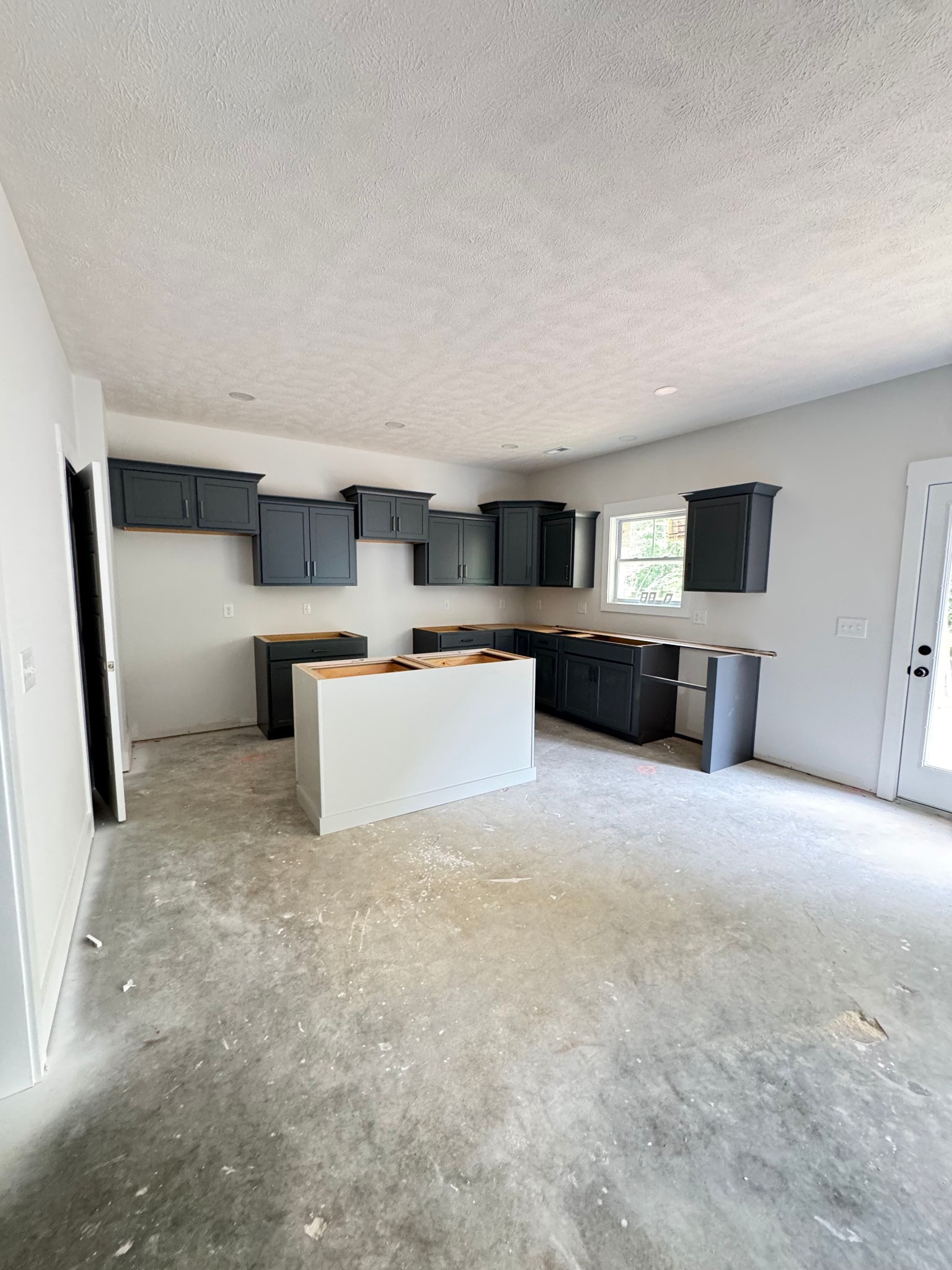 1125 Black Rock Road Clarksville TN 37040