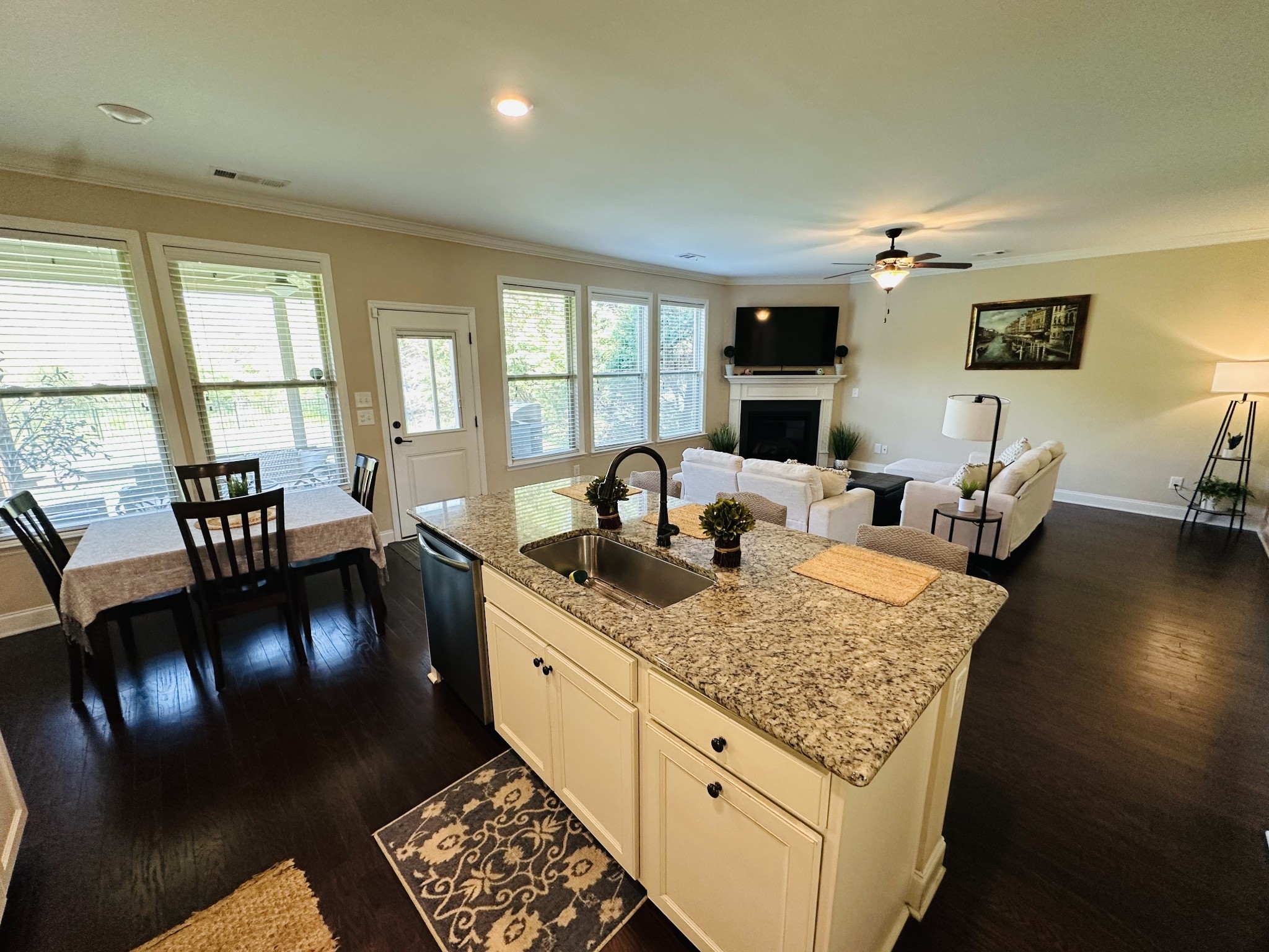 254 Carellton Drive Gallatin TN 37066