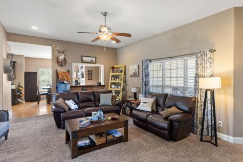 400 Artesa Drive White House TN 37188