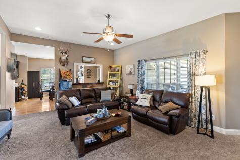 400 Artesa Drive White House TN 37188