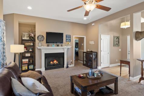 400 Artesa Drive White House TN 37188