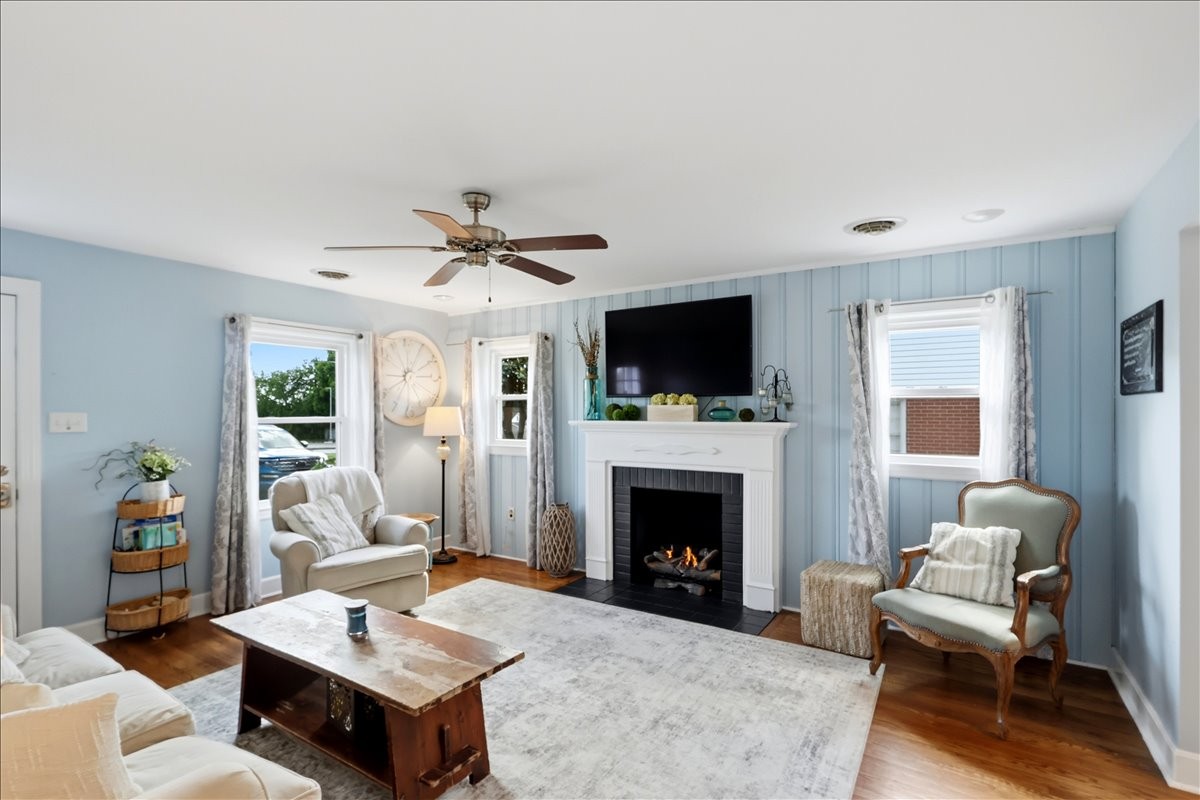 1008 Liberty Way Bowling Green KY 42104