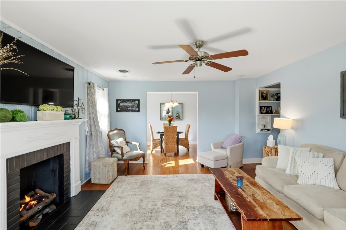 1008 Liberty Way Bowling Green KY 42104