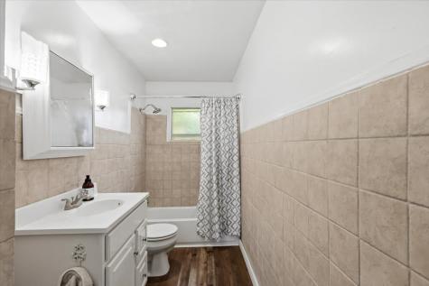 1008 Liberty Way Bowling Green KY 42104