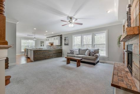 4777 Harpeth Peytonsville Road Thompsons Station TN 37179