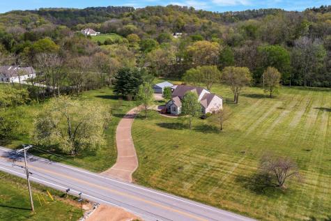 4777 Harpeth Peytonsville Road Thompsons Station TN 37179