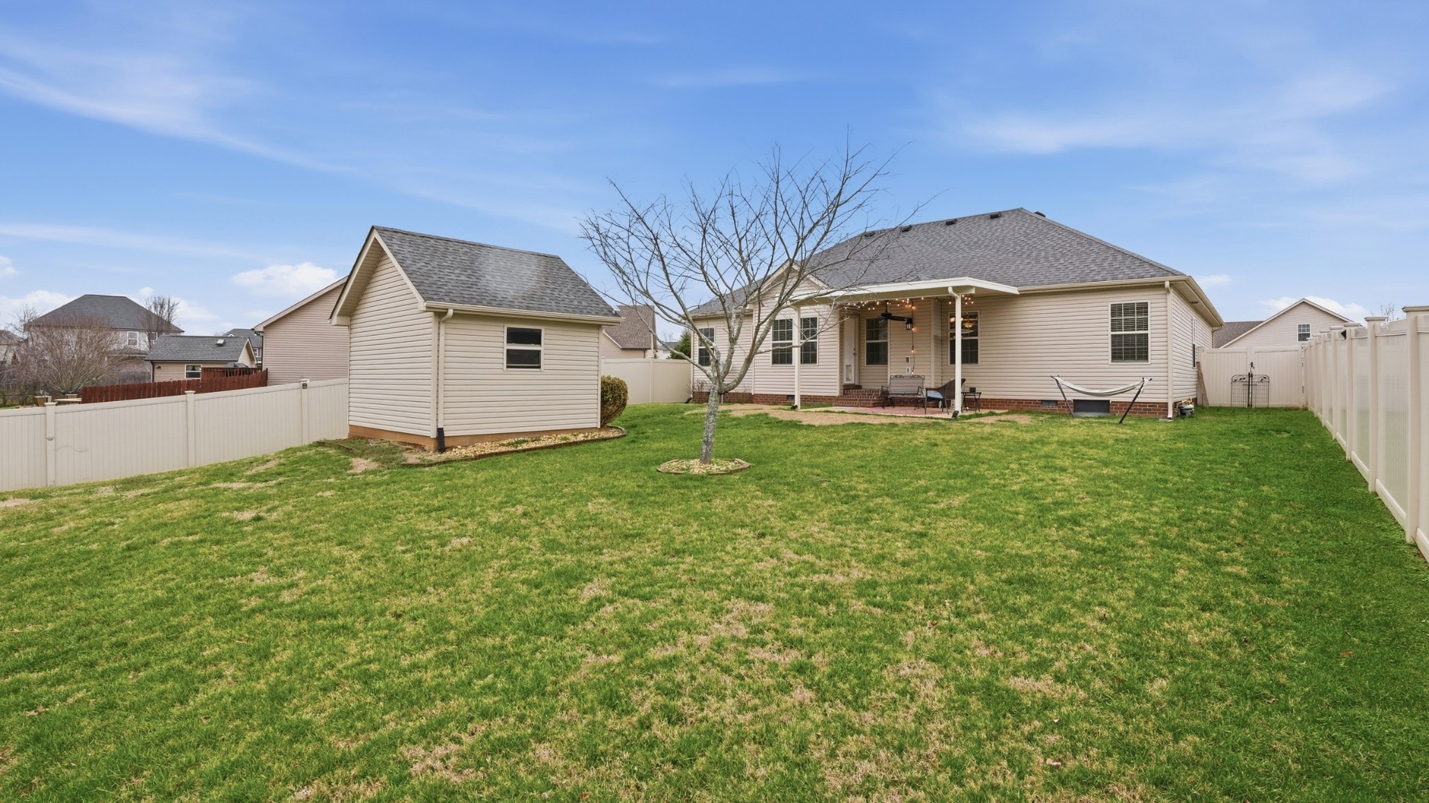 2422 Turtle Trace Murfreesboro TN 37127