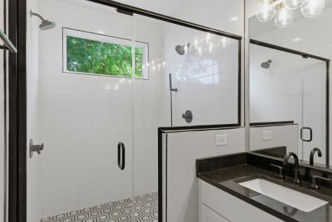 1815B Guest Drive Nashville TN 37216