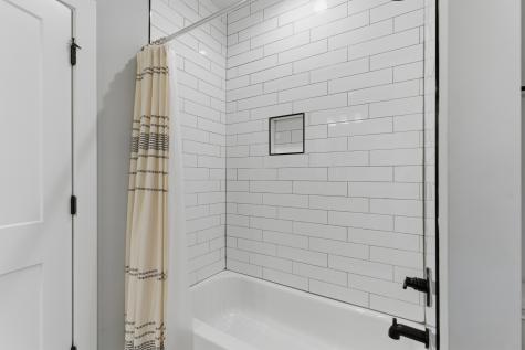 1815B Guest Drive Nashville TN 37216