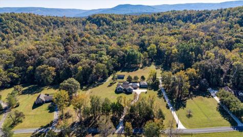 453 United Circle Jasper TN 37347