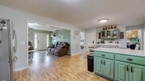2005 Skyhawk Court White House TN 37188