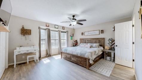 2005 Skyhawk Court White House TN 37188