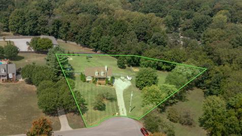 2005 Skyhawk Court White House TN 37188