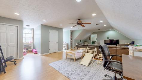 2005 Skyhawk Court White House TN 37188