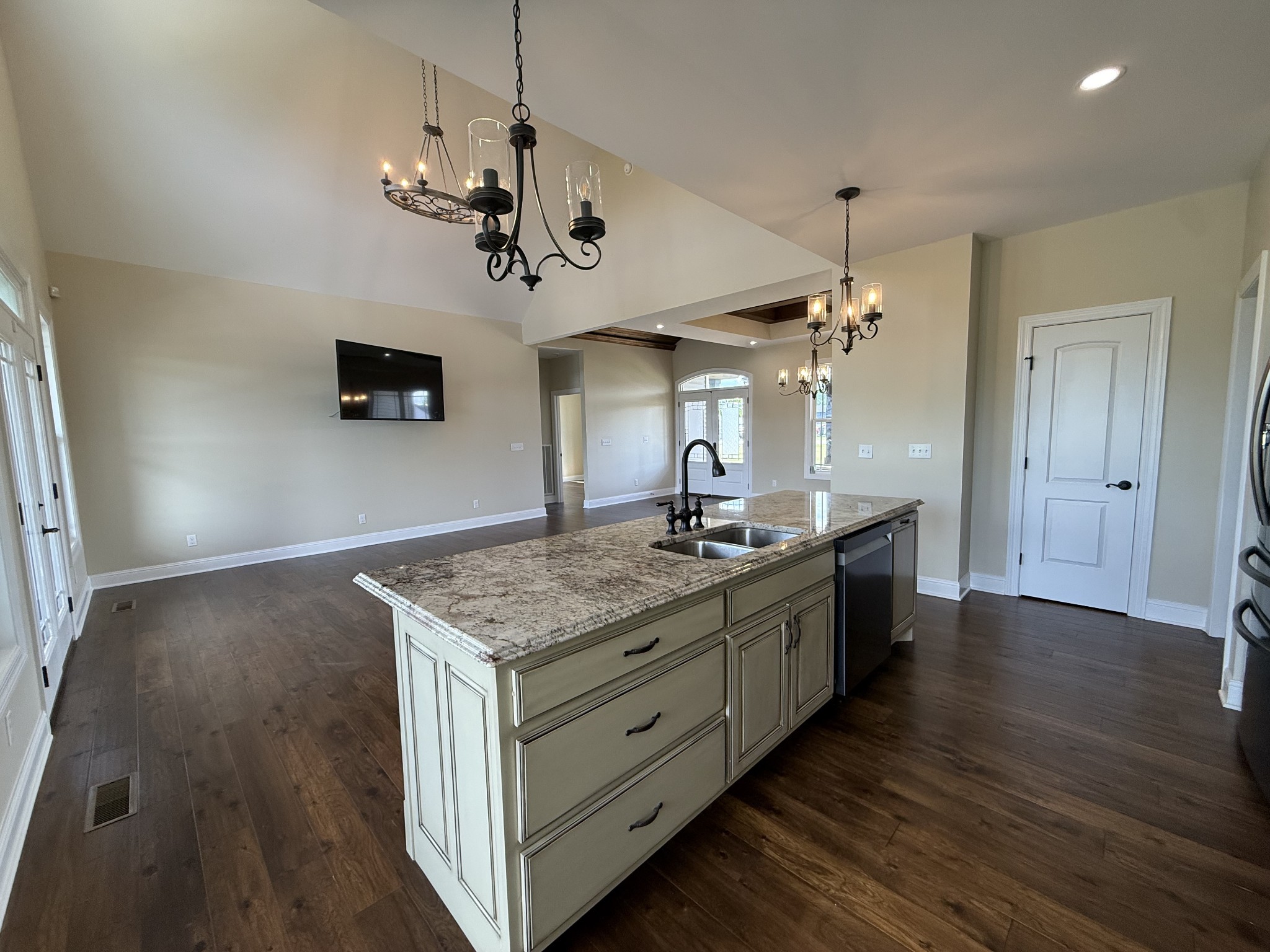 702 Parker Lane Lafayette TN 37083