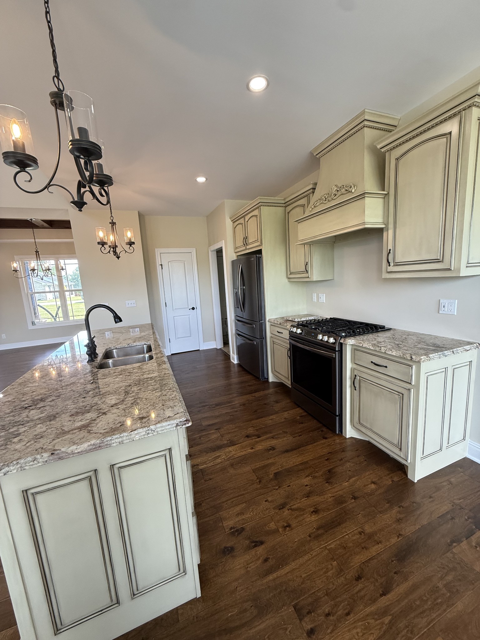 702 Parker Lane Lafayette TN 37083