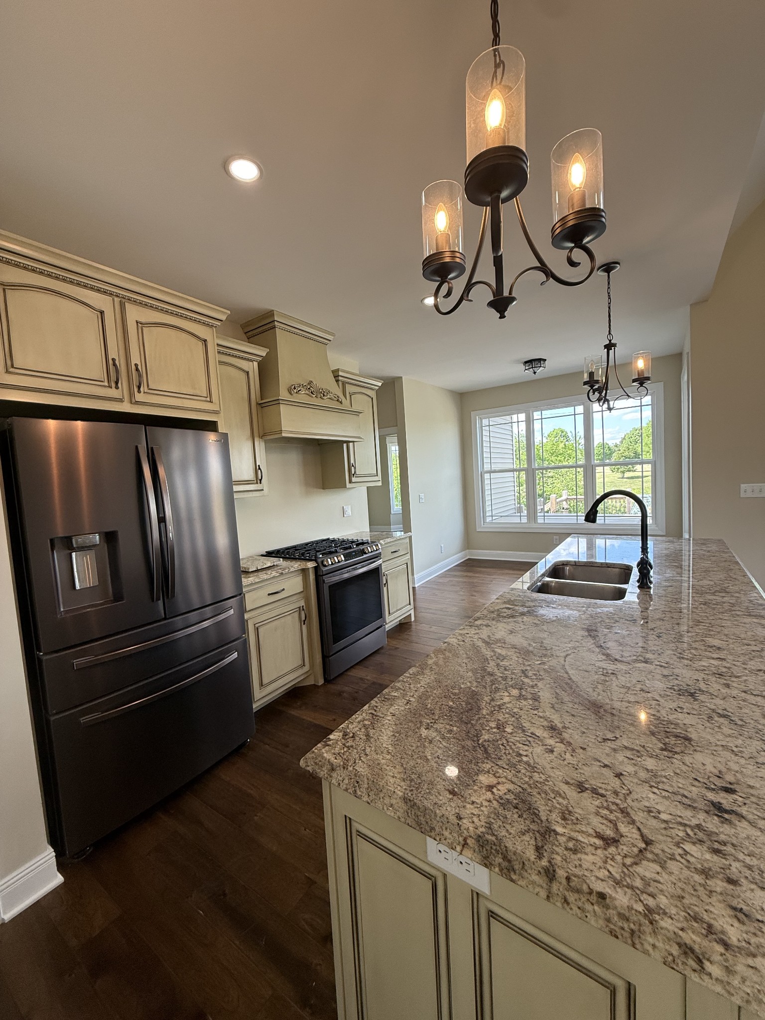702 Parker Lane Lafayette TN 37083