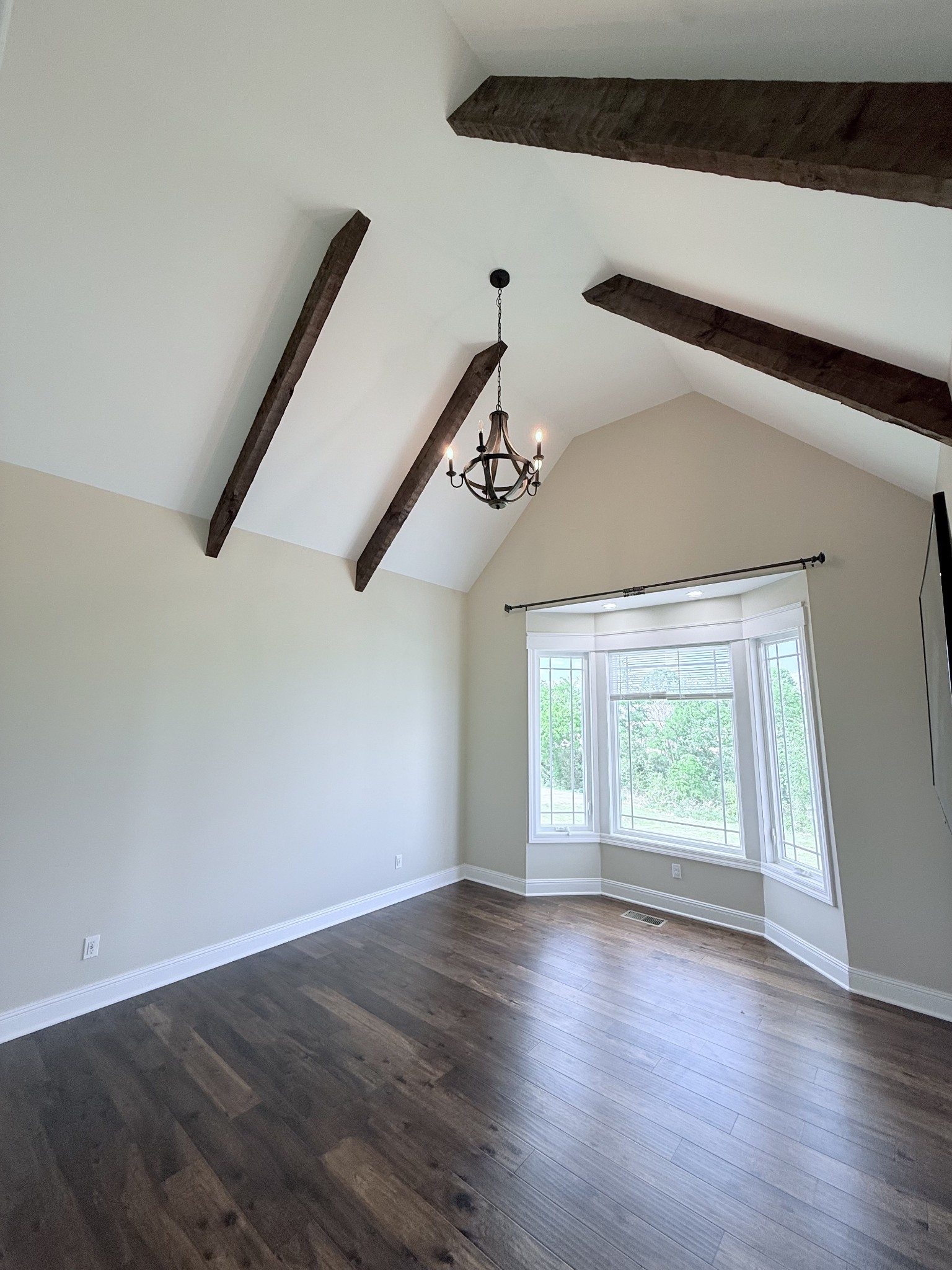 702 Parker Lane Lafayette TN 37083