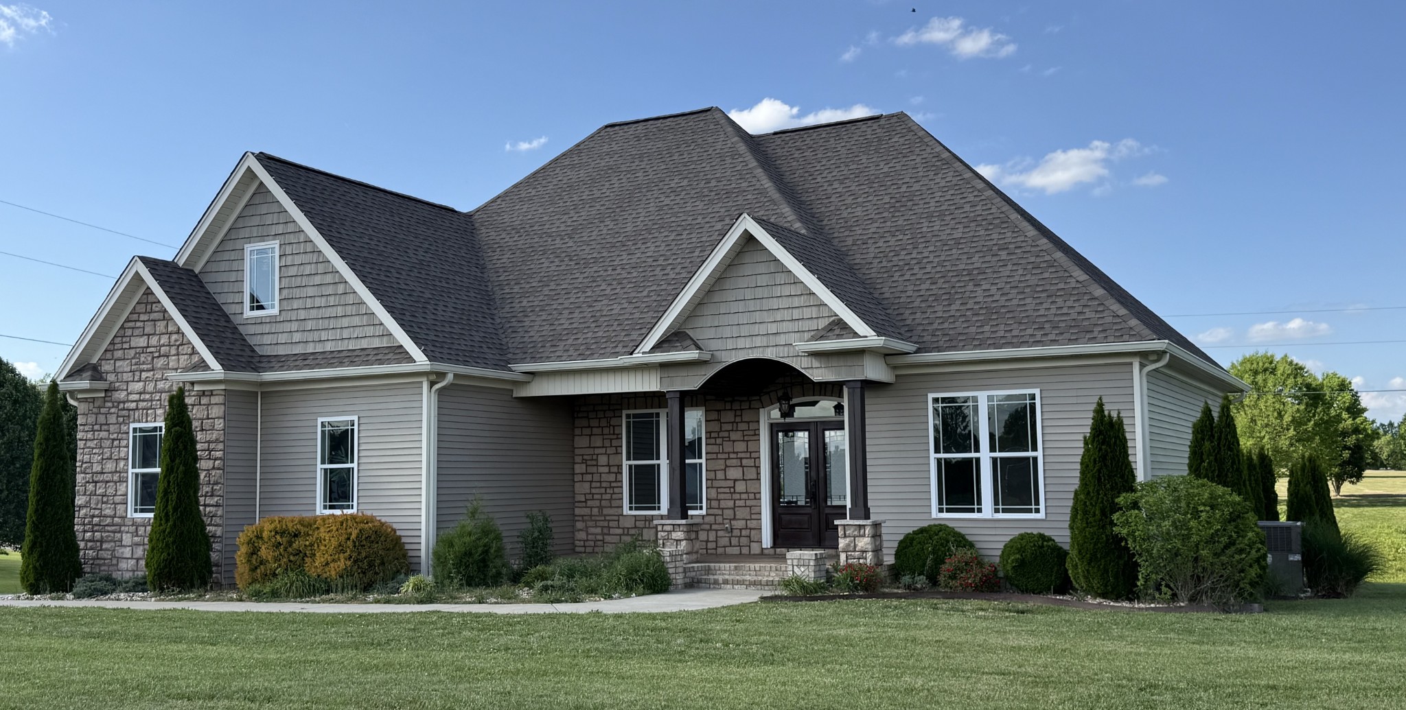 702 Parker Lane Lafayette TN 37083