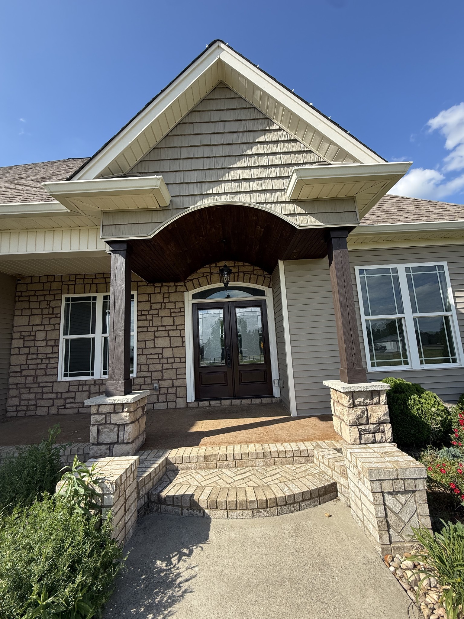 702 Parker Lane Lafayette TN 37083