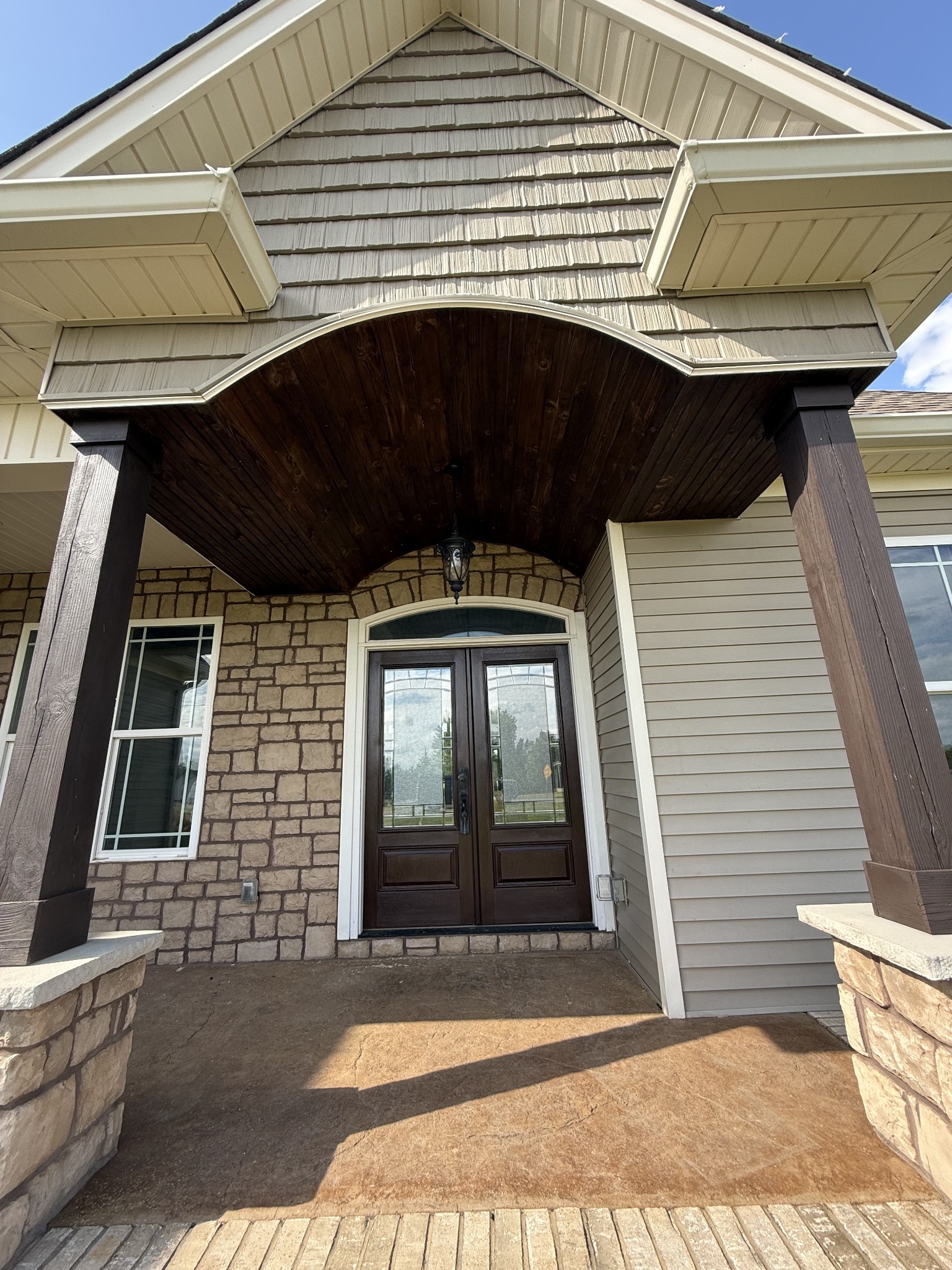 702 Parker Lane Lafayette TN 37083