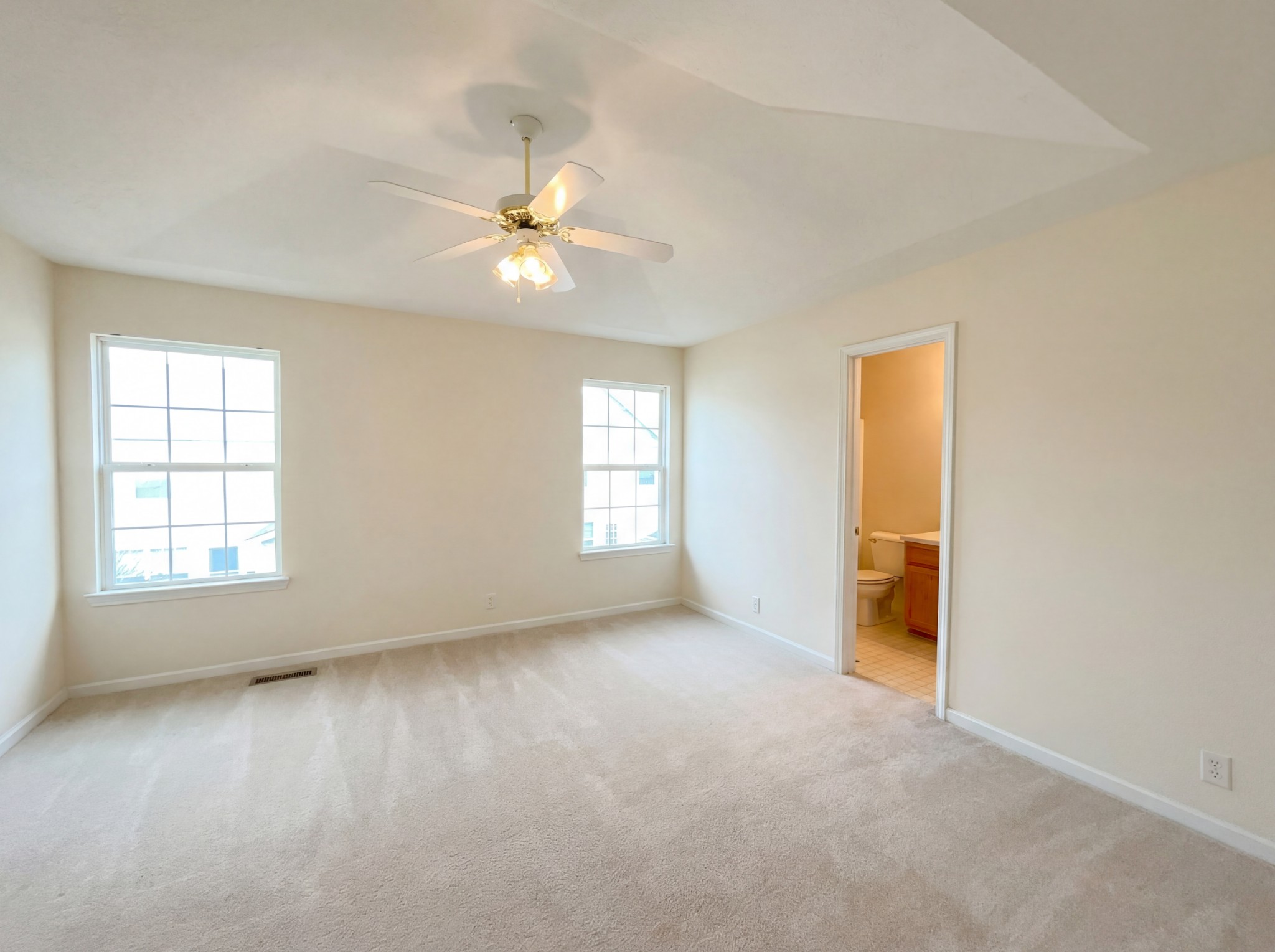 6024 Sagi Circle La Vergne TN 37086