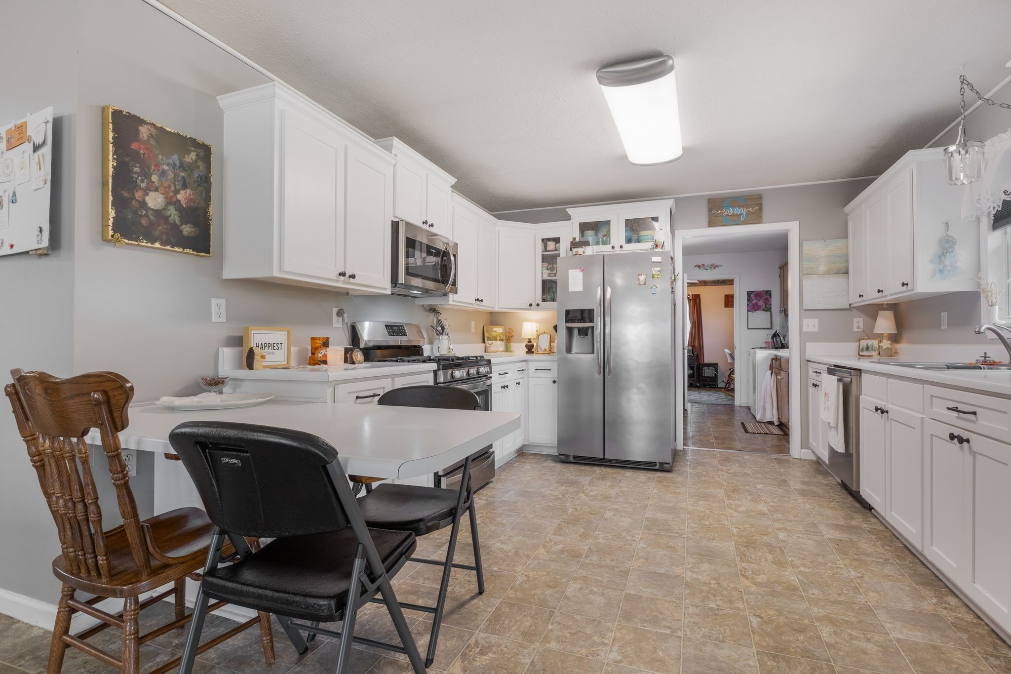 2402 Lobelville Highway Linden TN 37096