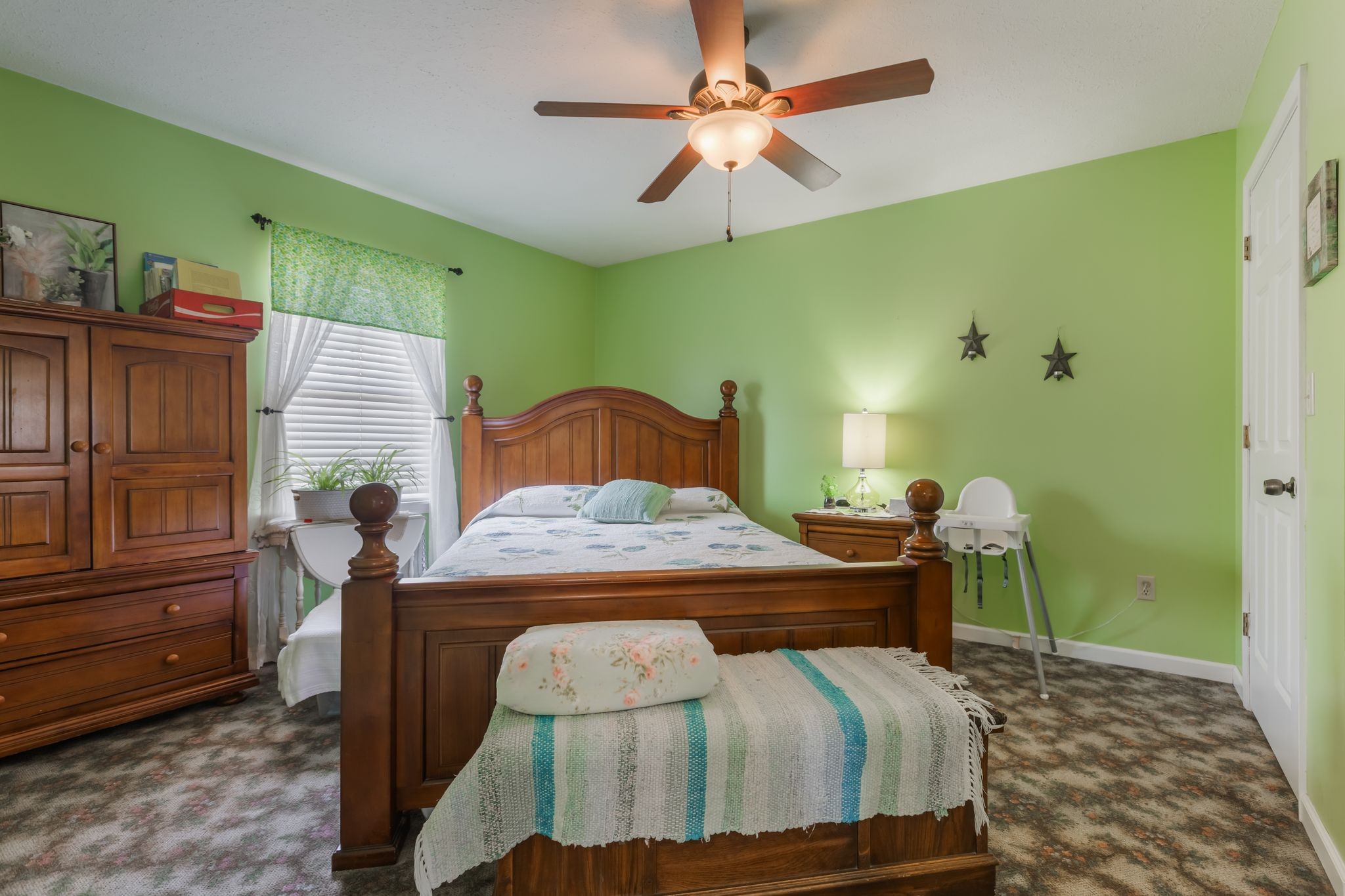 2402 Lobelville Highway Linden TN 37096