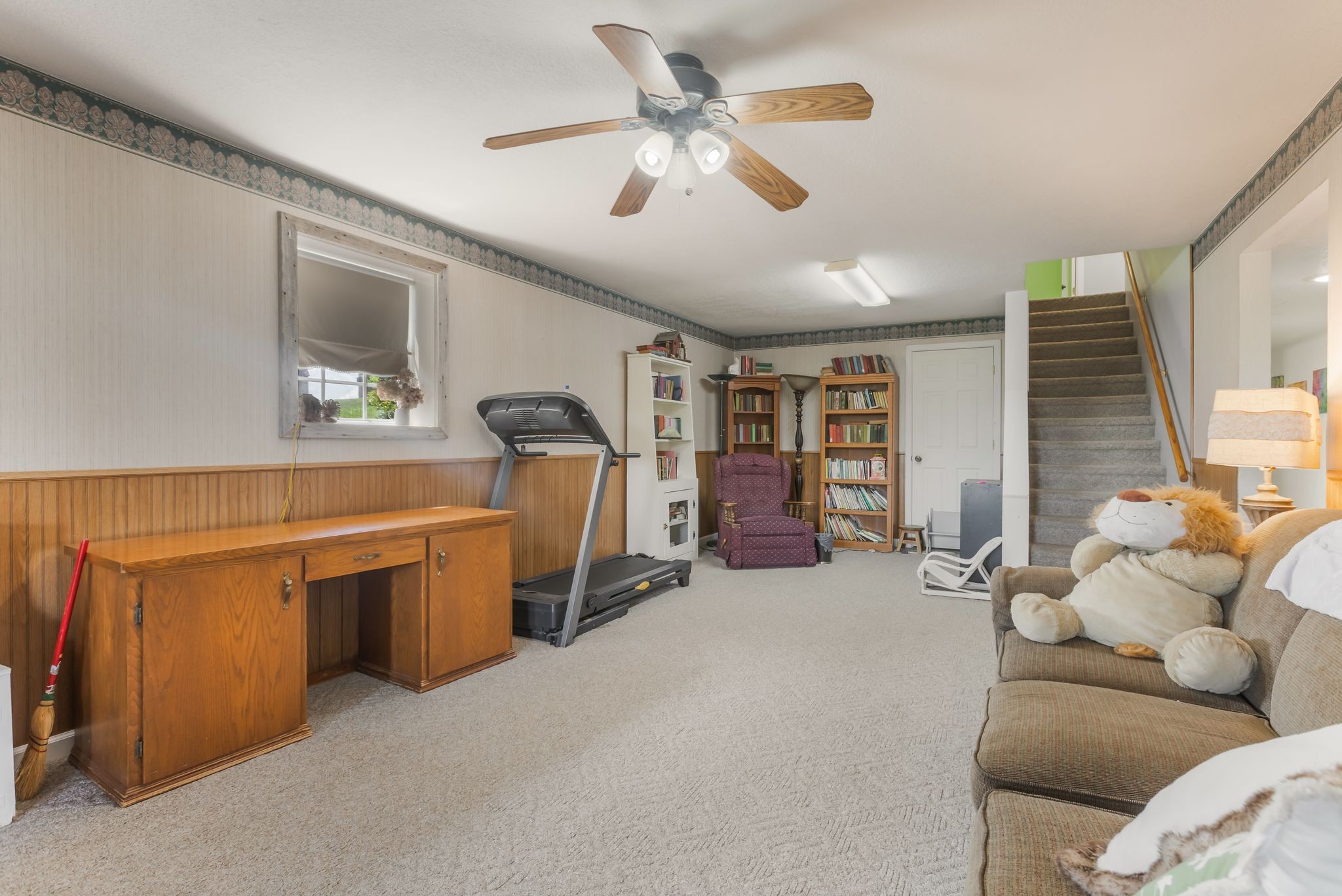 2402 Lobelville Highway Linden TN 37096