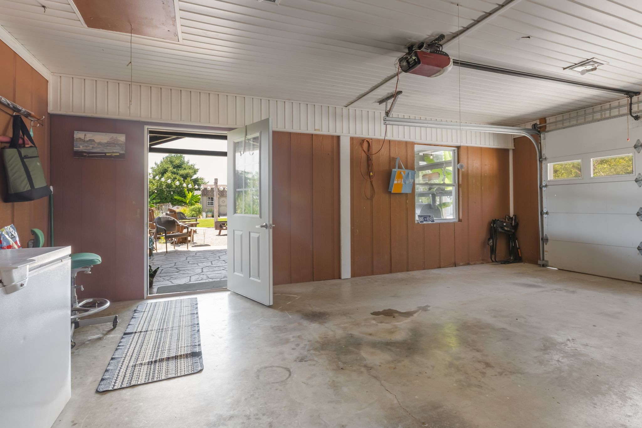 2402 Lobelville Highway Linden TN 37096
