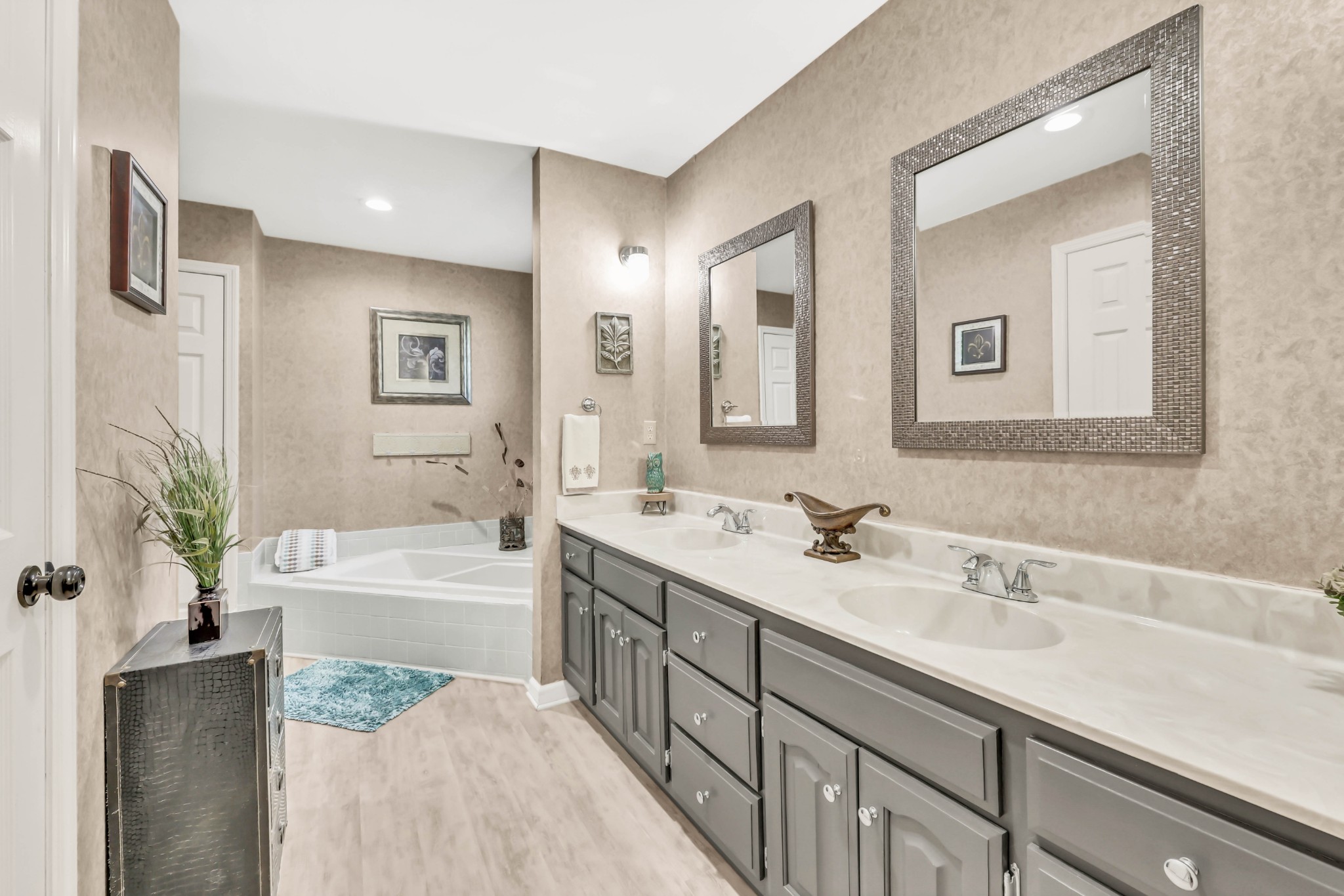 200 Plantation Court Dickson TN 37055