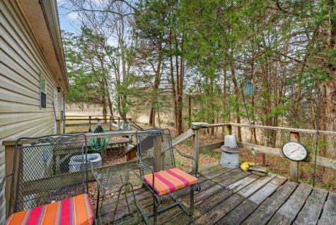 2141 Sowell Mill Pike Columbia TN 38401
