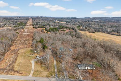 2141 Sowell Mill Pike Columbia TN 38401