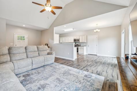 1181 Liberty Road Charlotte TN 37036