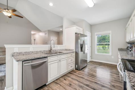 1181 Liberty Road Charlotte TN 37036