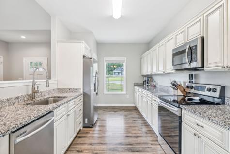 1181 Liberty Road Charlotte TN 37036
