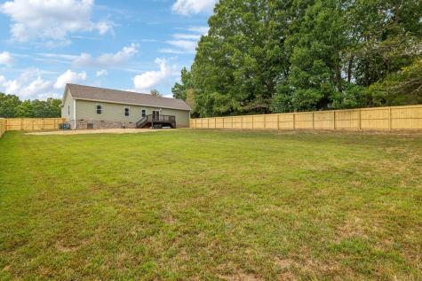 1181 Liberty Road Charlotte TN 37036
