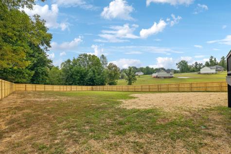 1181 Liberty Road Charlotte TN 37036