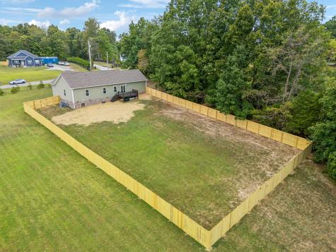 1181 Liberty Road Charlotte TN 37036