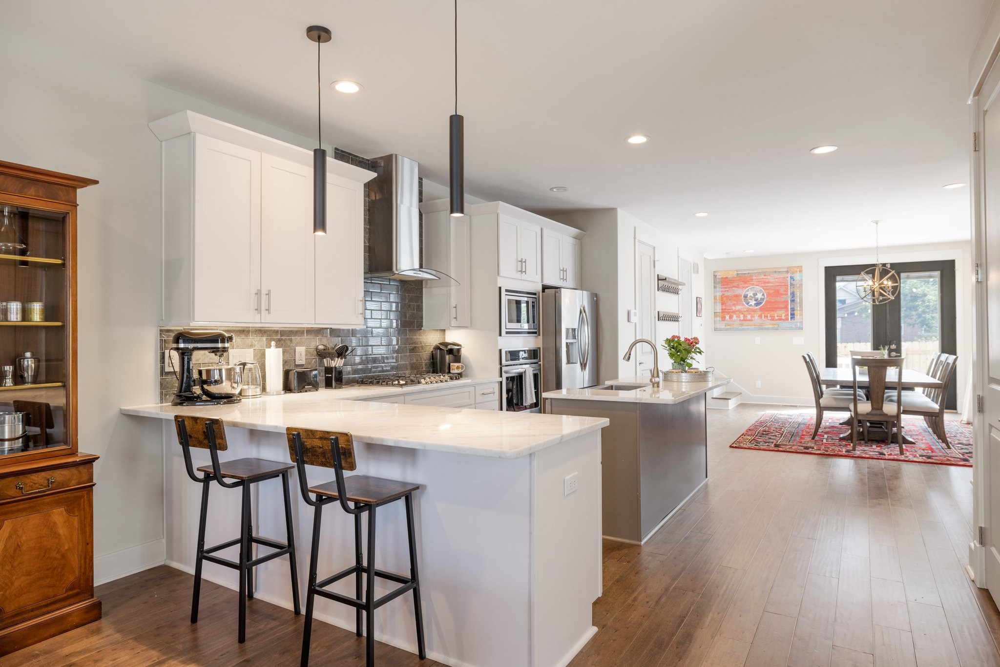 1924 14th Ave, N Nashville TN 37208